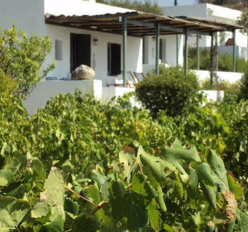 Niriides Villas Selinitsa Buitenkant foto